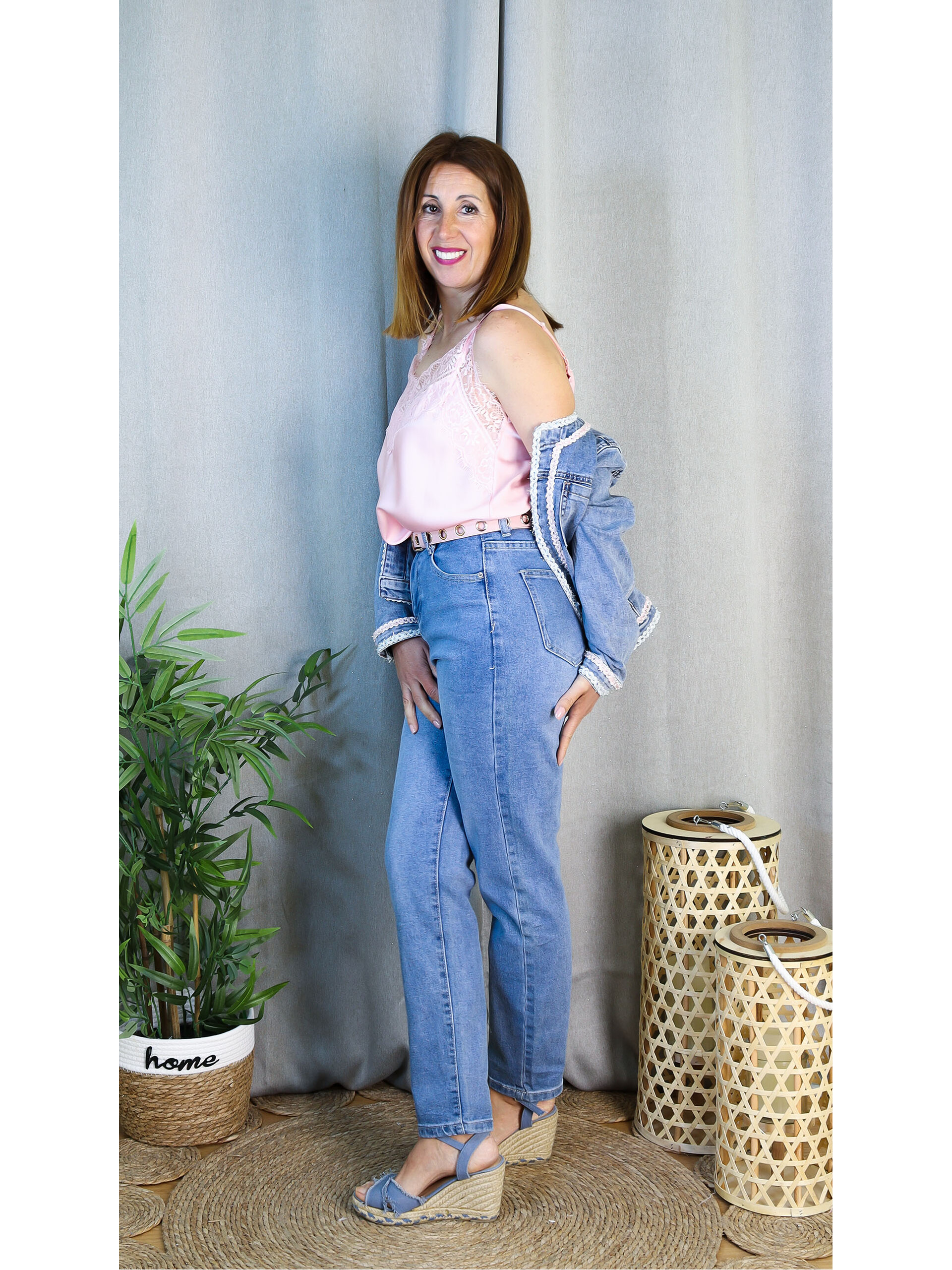 Vaquero Mom Fit Mujer | Jeans Tiro Alto y Confort | LoVi Moda