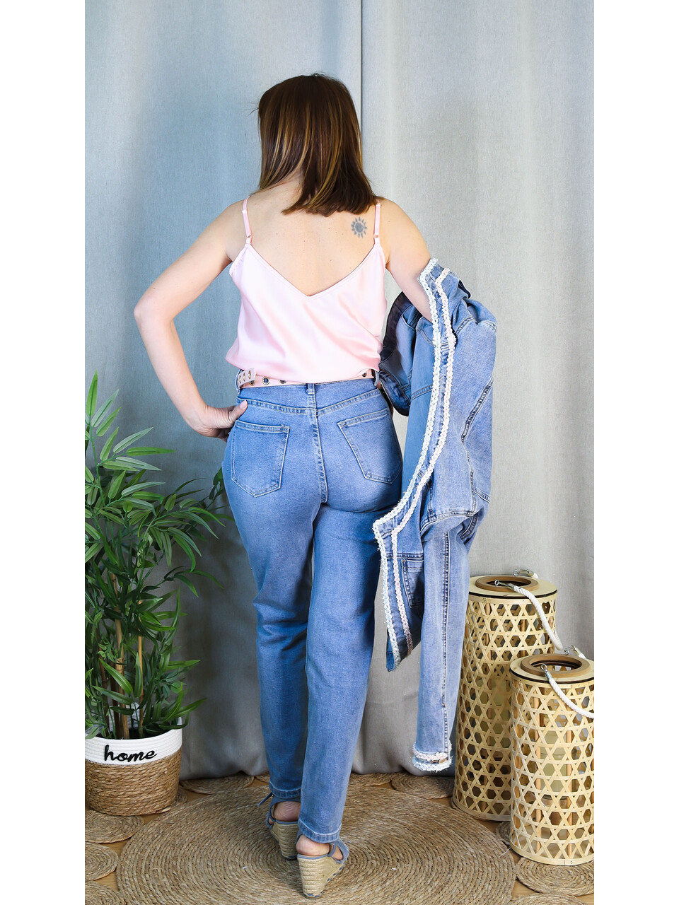Vaquero Mom Fit Mujer | Jeans Tiro Alto y Confort | LoVi Moda