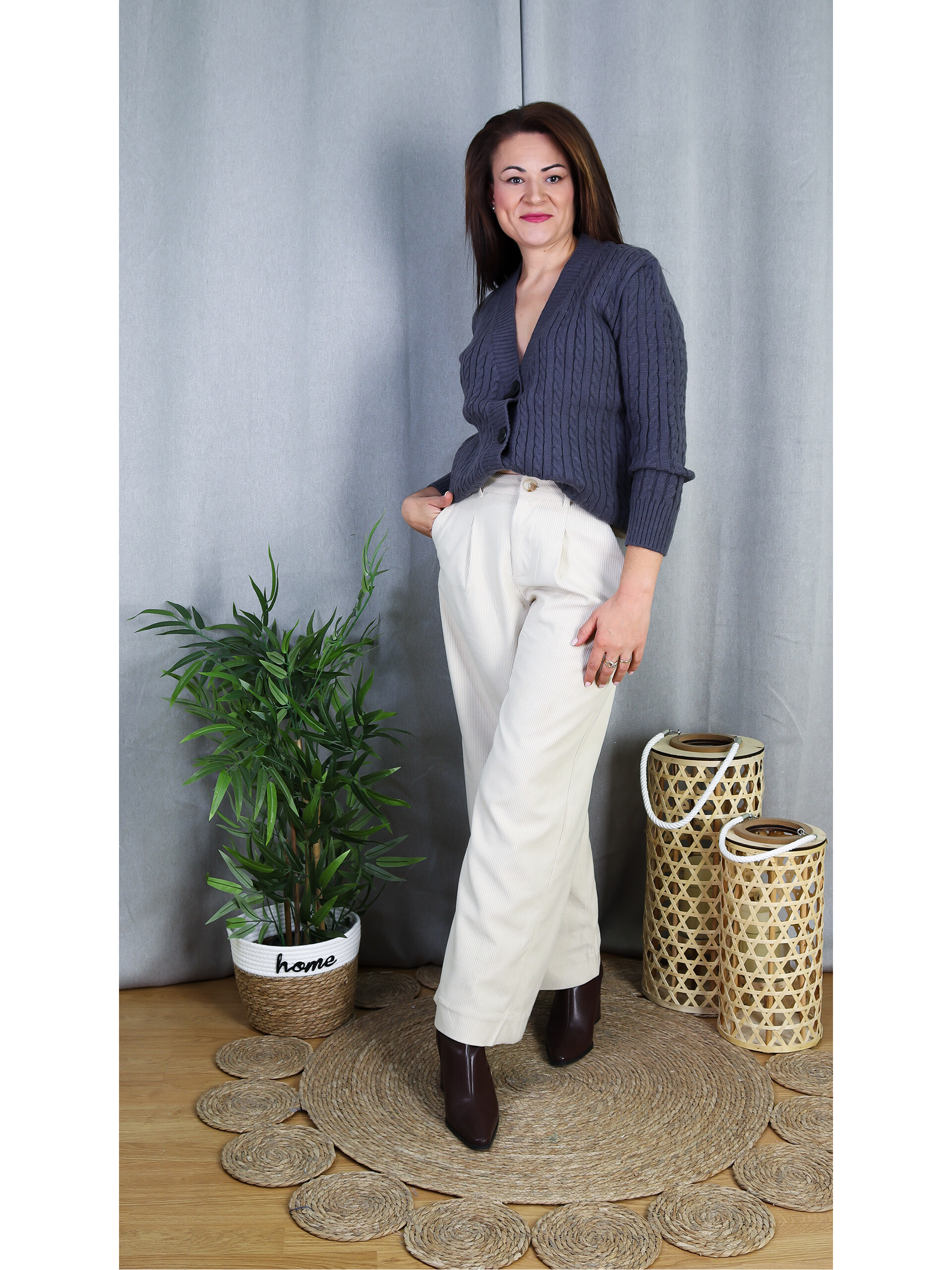 Chaqueta Loli Punto de Ochios | Cárdigan de Botones y Cuello Pico - LoVi Moda