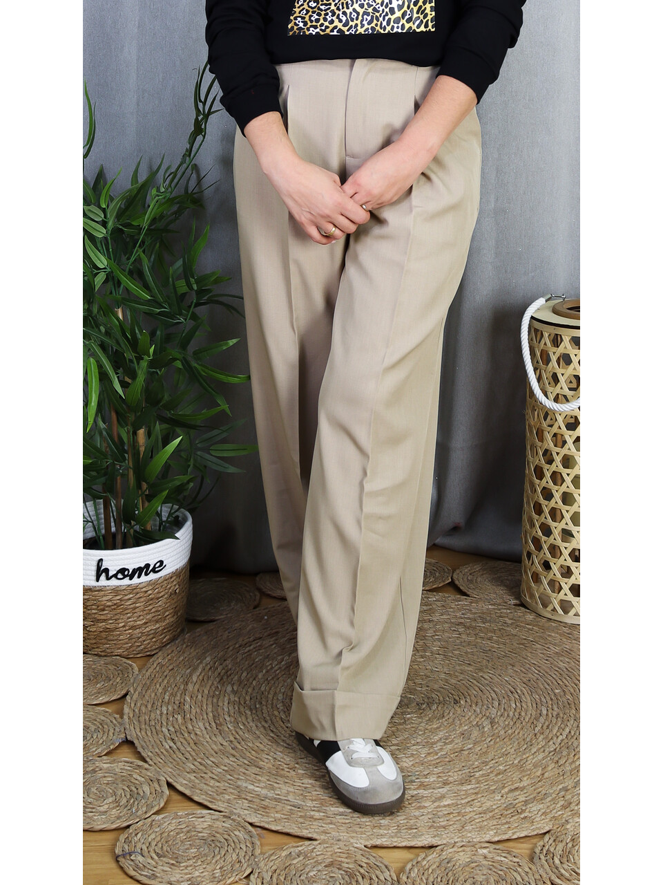 Pantalón Elegante de Pinzas | Pantalón Ancho de Tiro Alto - LoVi Moda